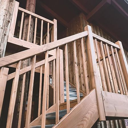 Naturnahes Familienchalet Mit Garten - Wifi - Netflix - Nur 15 Minuten Vom Chiemsee Und 35 Minuten Von Muenchen Entfernt Vogtareuth Eksteriør bilde
