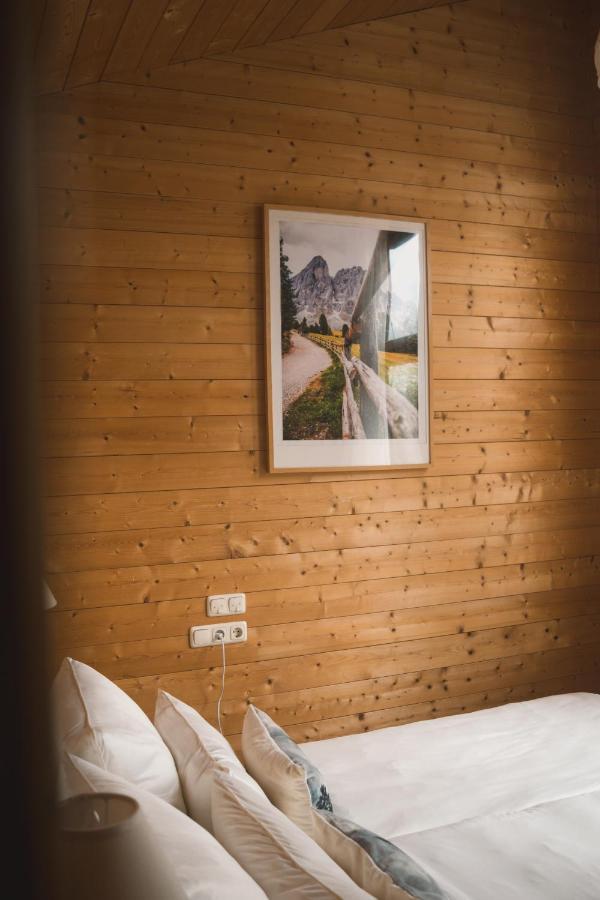 Naturnahes Familienchalet Mit Garten - Wifi - Netflix - Nur 15 Minuten Vom Chiemsee Und 35 Minuten Von Muenchen Entfernt Vogtareuth Eksteriør bilde